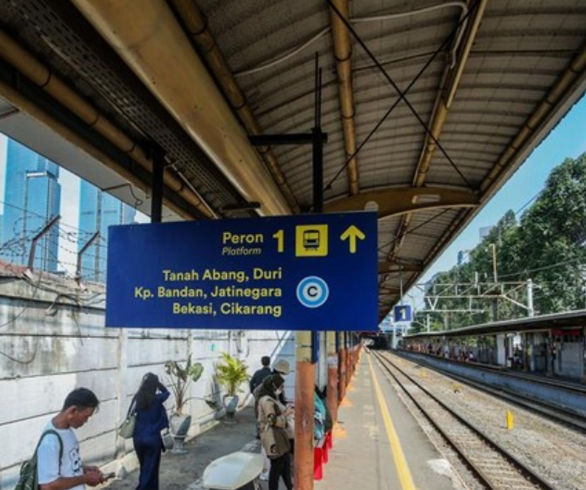 Stasiun Karet Akan Ditutup, im6